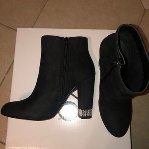 Black ankle booties